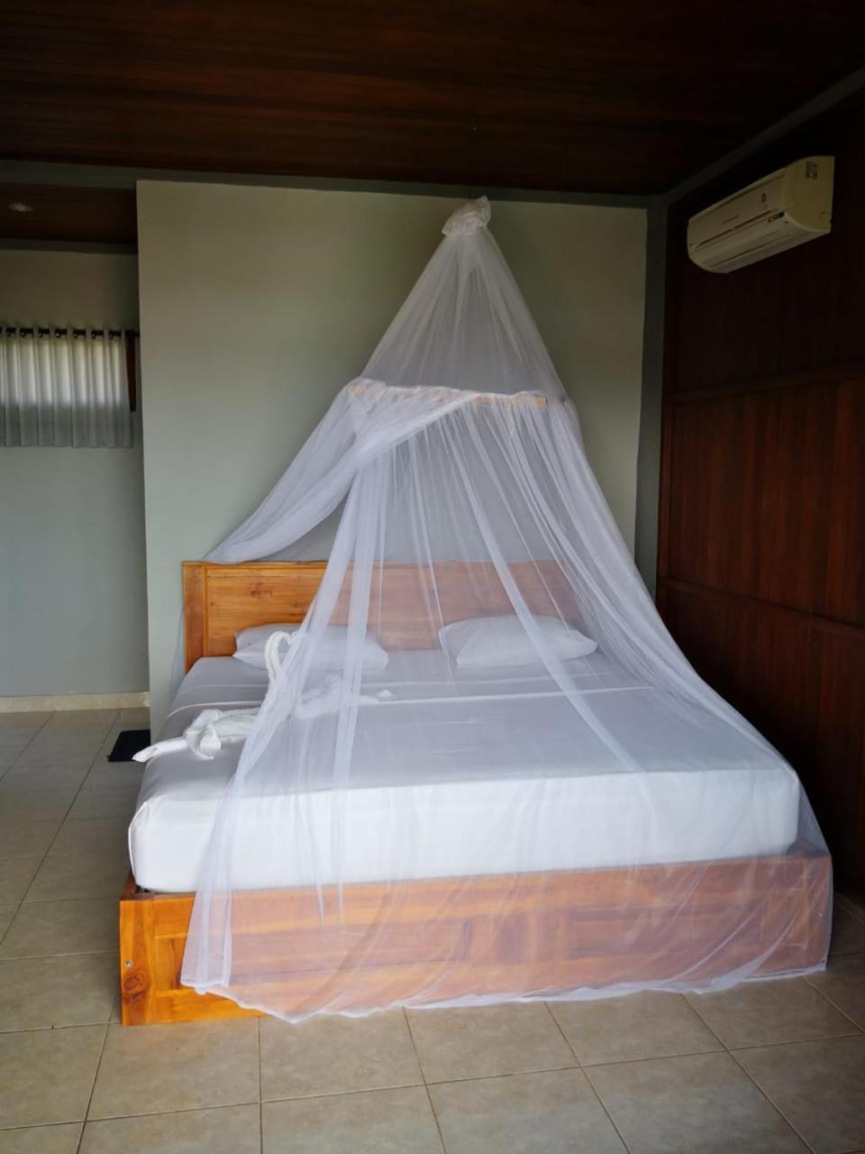Khalisha Villa Airsatang Exterior photo