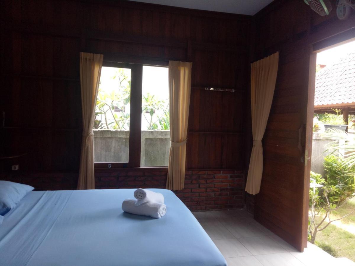 Khalisha Villa Airsatang Exterior photo